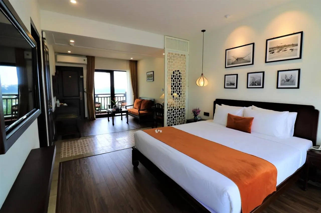 Roxana River Villa Hoi An